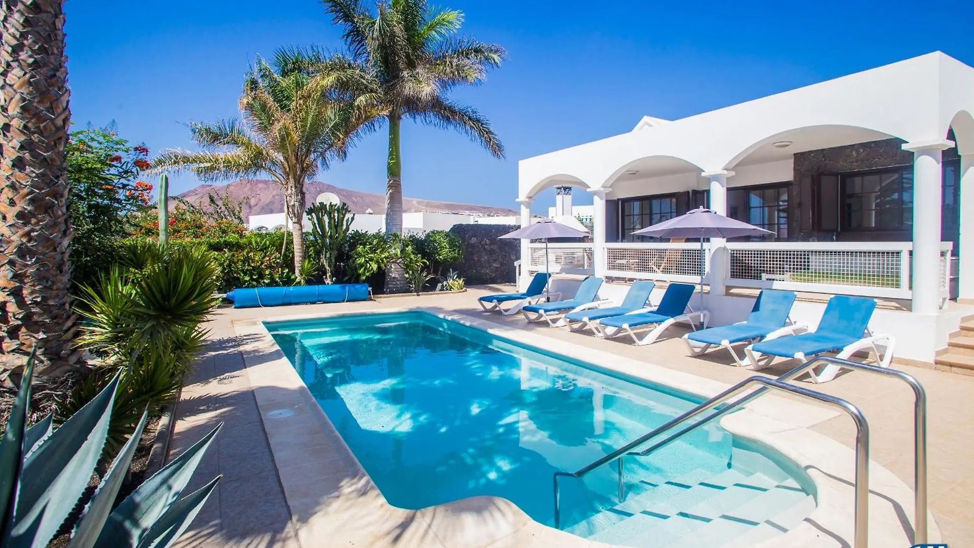 Montana Del Fuego Villa Playa Blanca 0*,